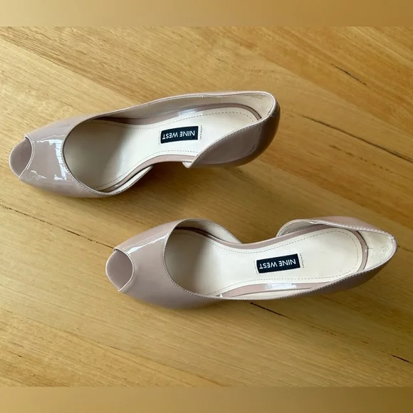 NINE WEST | Nude Peep Toe Shoe - Like New! - Picture 4 of 8